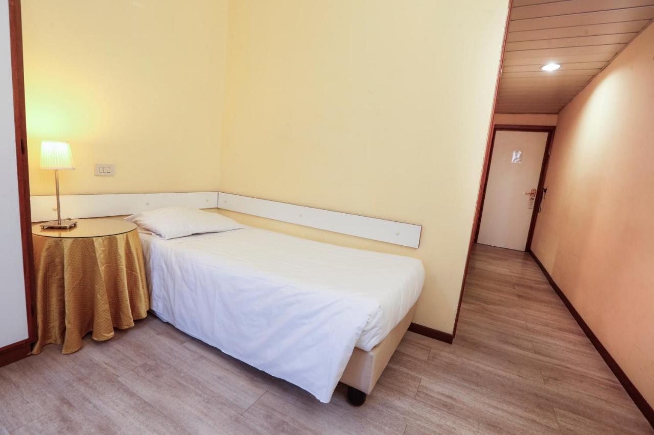 Hotel Giardino d'Europa Roma Esterno foto